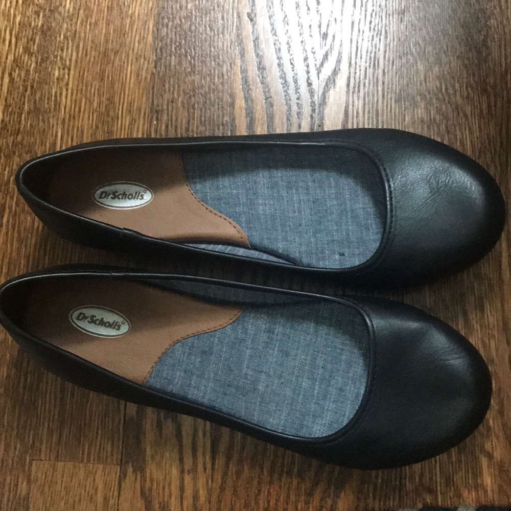 Black flats